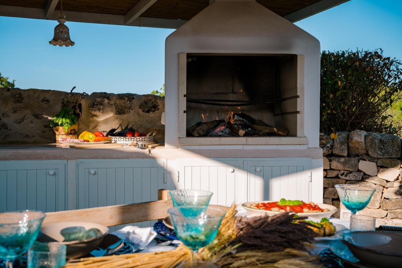 Borgo Del Tempo Ritrovato - Luxury Relais In Puglia Villa Остуни Екстериор снимка